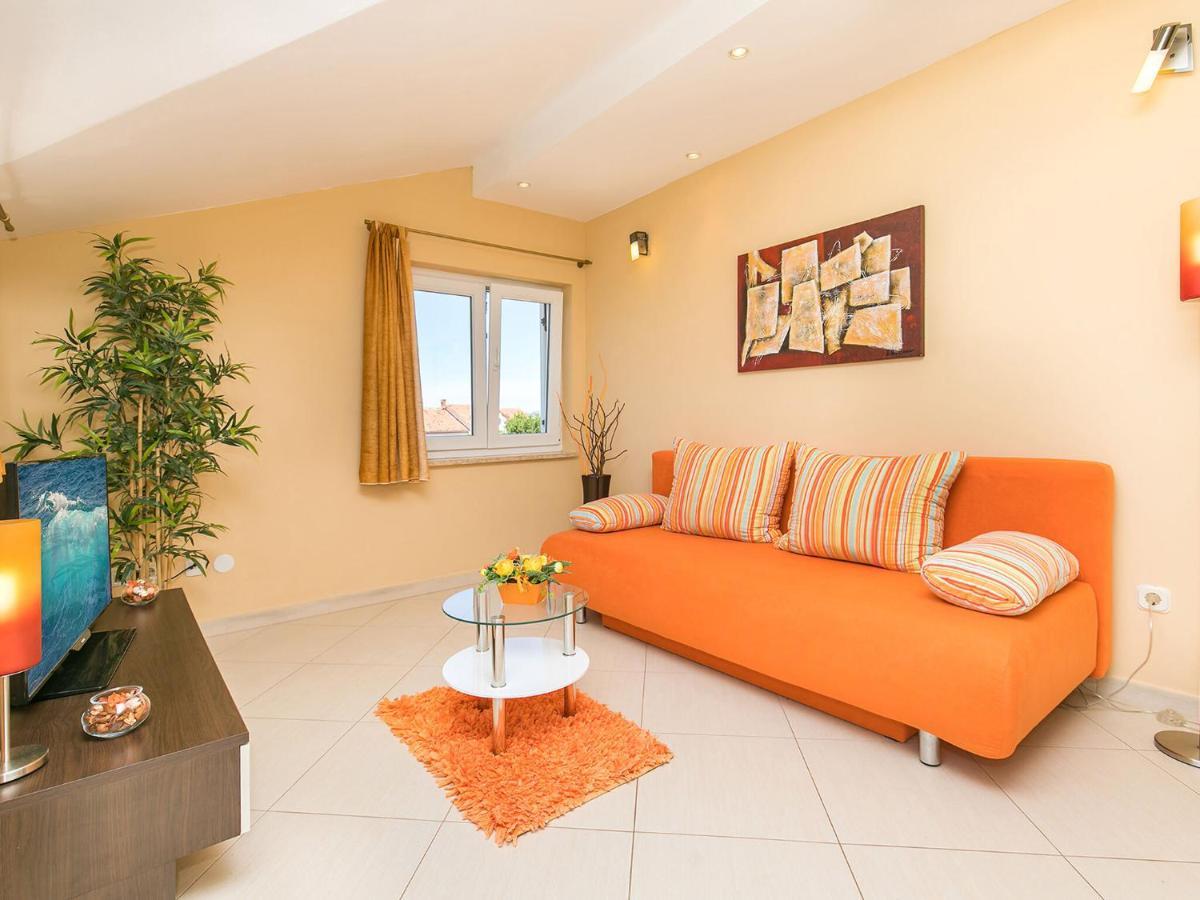 Apartment Labinjan بوريتش المظهر الخارجي الصورة
