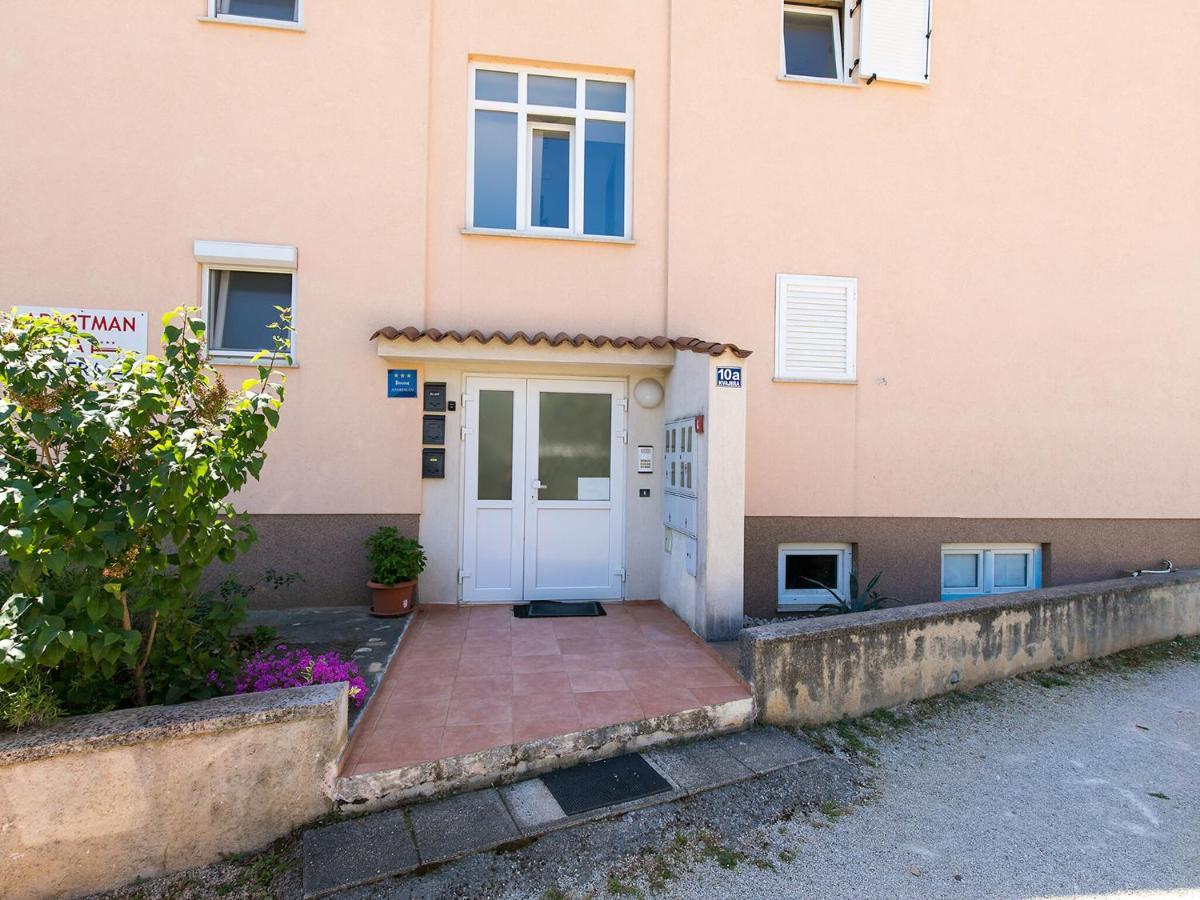 Apartment Labinjan بوريتش المظهر الخارجي الصورة